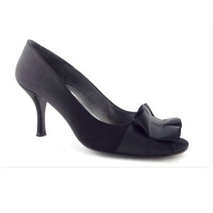 Stuart Weitzman Black Satin Ruffle Peep Toe Heel Pumps 7